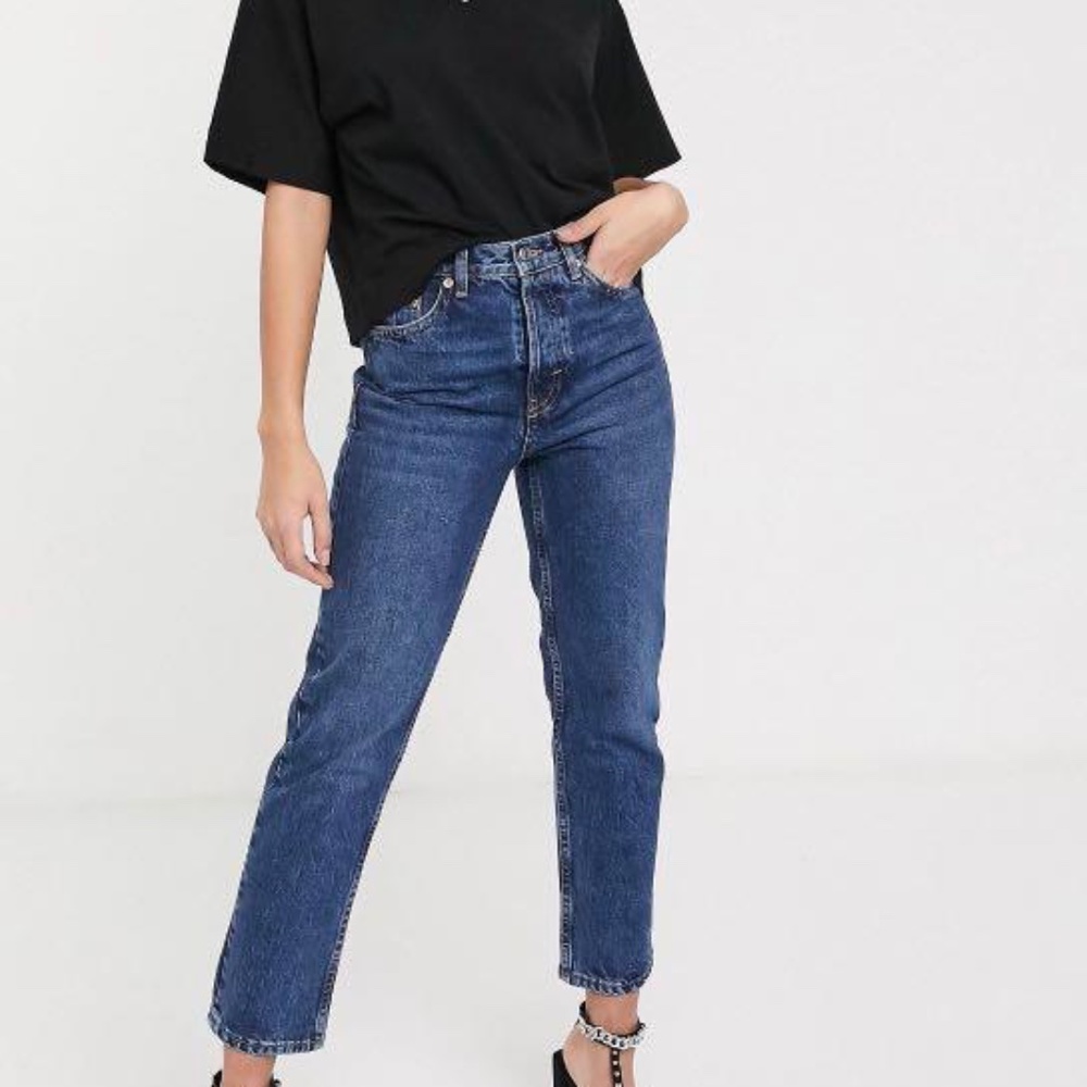 TOPSHOP Editor Straight leg jeans in bright mid blue wash